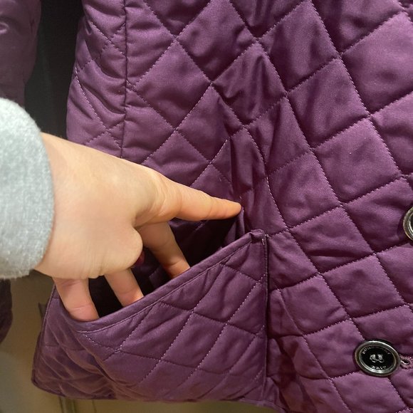 Burberry Quilted Jacket - Picture 5 of 9